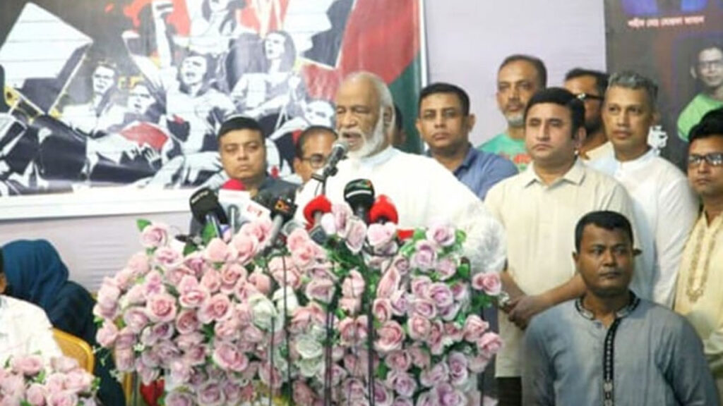 আওয়ামী লীগের মিথ্যা ইতিহাসের মুখোশ উন্মোচন করতে হবে : মঈন খান