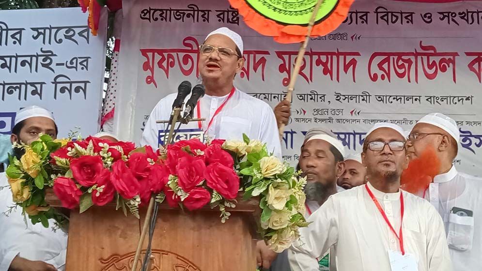 বিএনপি ক্ষমতায় এলে সুন্দরীরা রাস্তায় বের হতে পারবে না: ফয়জুল করিম