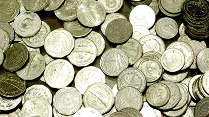 ১ ও ২ টাকার কয়েন বৈধ: বাংলাদেশ ব্যাংকের নতুন বিজ্ঞপ্তি