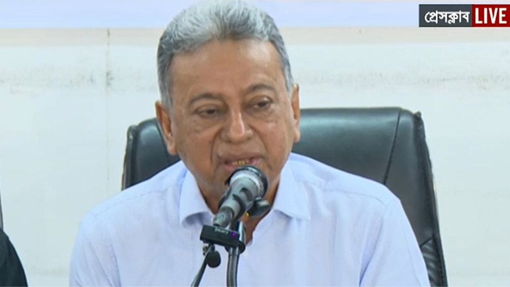 আন্দোলনরত দলগুলোকে দাবি-দাওয়া নিয়ে জনগণের কাছে যেতে বললেন আমীর খসরু