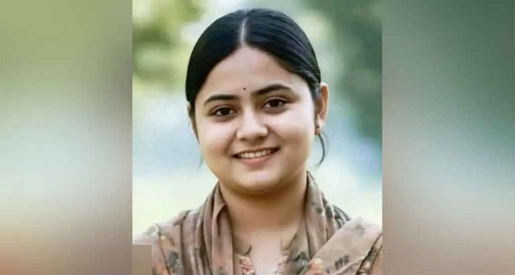 পুলিশের কাছে নিখোঁজ তরুণীর বার্তা খুঁইজেন না, বয়ফ্রেন্ডের সঙ্গে আছি, ভালো আছি