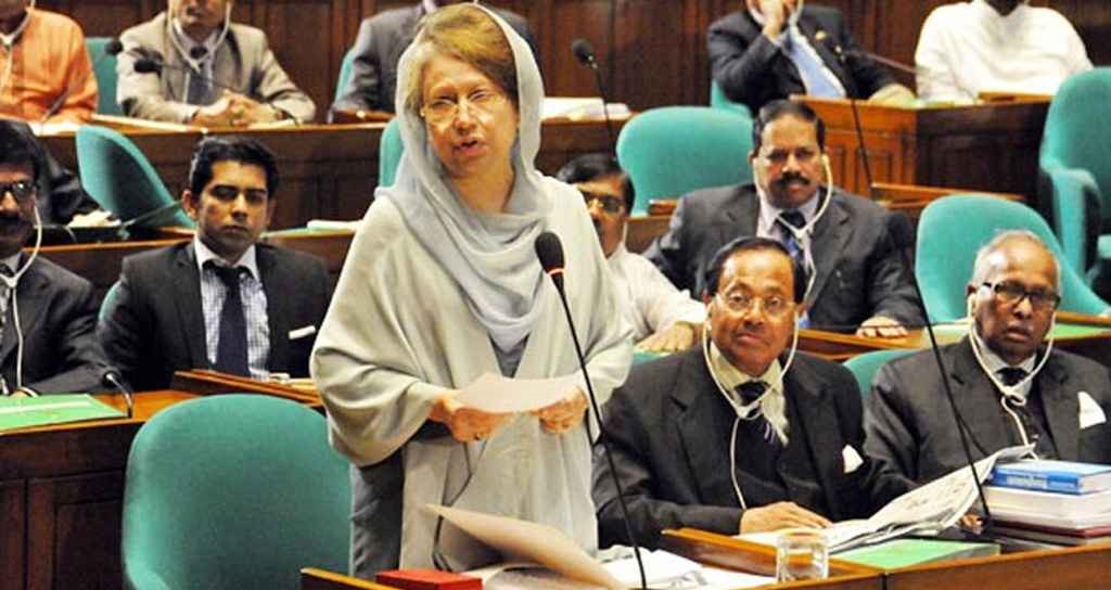 যে সংসদে ফিরিয়েছিলেন প্রাণ, সেখানেই ফিরলেন নিথর দেহে