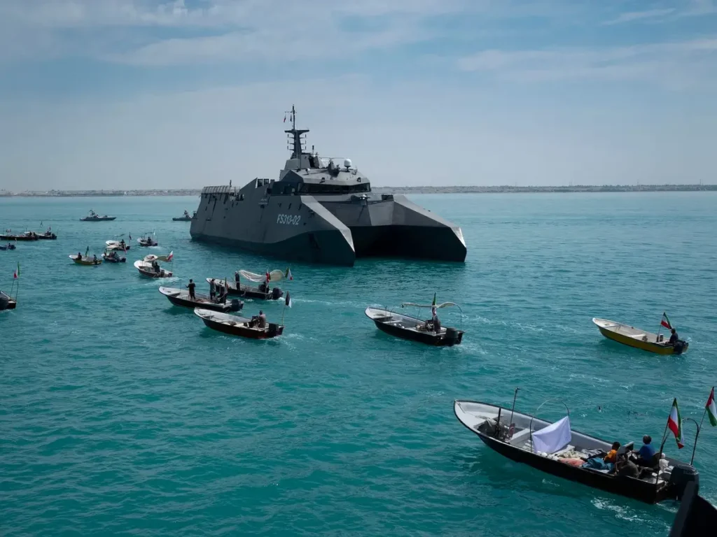 হরমুজ প্রণালী বন্ধের হুঁশিয়ারি: বিশ্ব তেলের দাম ২০০ ডলার ছুঁতে পারে—ইরানের কড়া বার্তা!