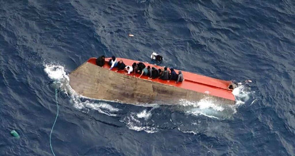 বাংলাদেশিসহ ১০৫ যাত্রী নিয়ে ভূমধ্যসাগরে ডুবে গেল ইউরোপগামী নৌযান, নিখোঁজ ৭০