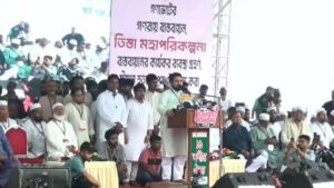 চীন সফরের ফল নিয়ে প্রশ্ন তুললেন এনসিপির নাহিদ ইসলাম
