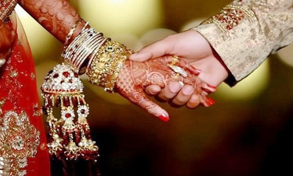 স্ত্রীকে কখনো মেয়ে, কখনো ভাতিজি পরিচয়ে বিয়ে দিতেন স্বামী